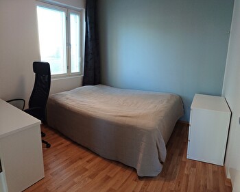 Furnished 1 bedroom apartment for spring