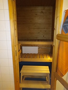 Fully Furnished Apartment with Sauna and Balcony in Hatanpää